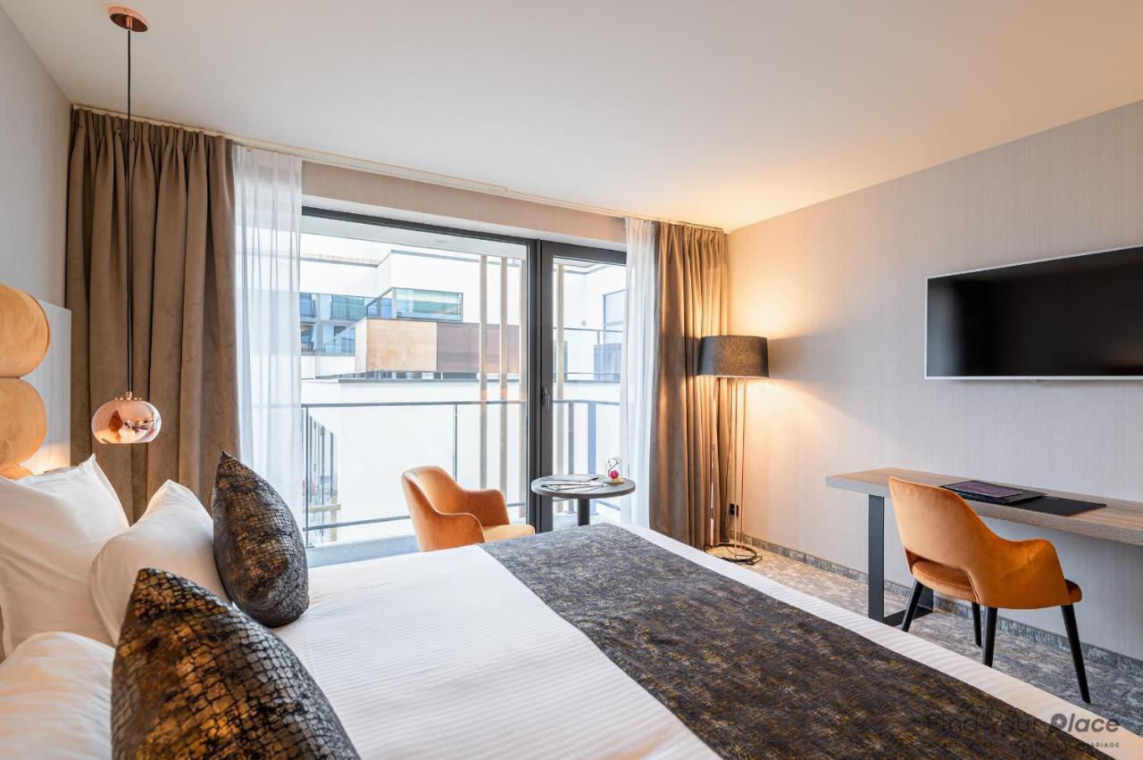 Hotel Restaurant Der Valk Nivelles-sud 4*
